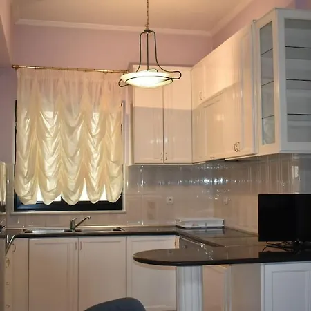 Apartment Comfortable Opposite The Park *