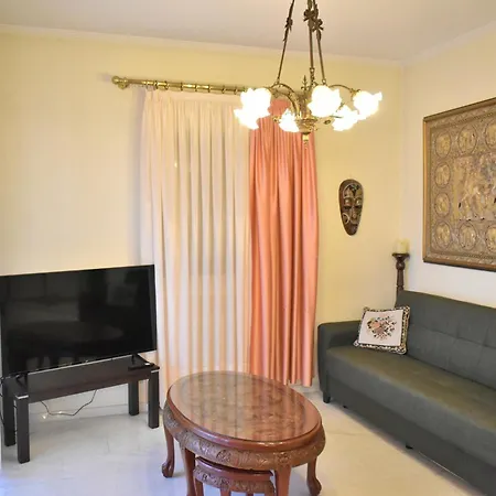 Apartment Comfortable Opposite The Park *
